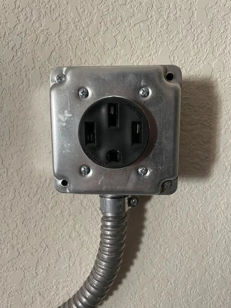 NEMA 14-50 outlet installed for Smart Home Electrical in La Palma